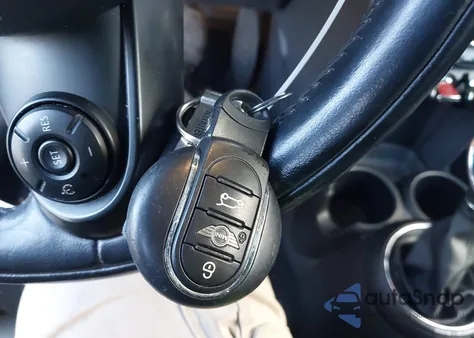 2015 Mini Hardtop Cooper z USA, uszkodzony, nr VIN WMWXM5C57F3B34115